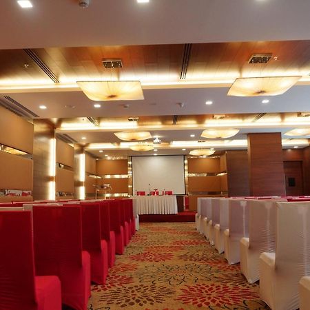 Dolphin Hotel Visakhapatnam Zewnętrze zdjęcie