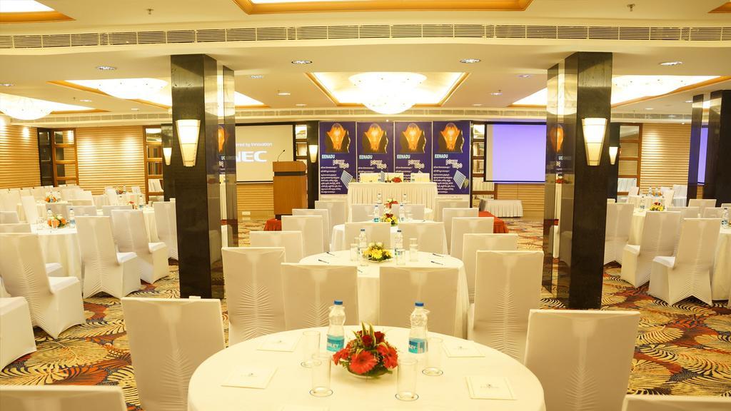 Dolphin Hotel Visakhapatnam Zewnętrze zdjęcie