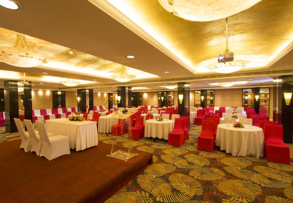 Dolphin Hotel Visakhapatnam Zewnętrze zdjęcie